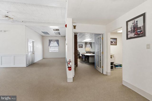 100 MANTUA BLVD, Mantua, NJ 08051