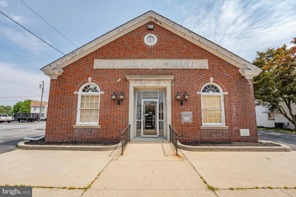 100 MANTUA BLVD, Mantua, NJ 08051