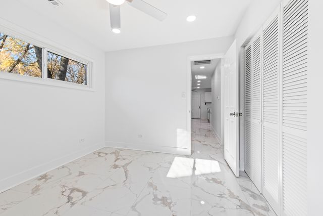 16125 Trumbull Avenue, Markham, IL 60428