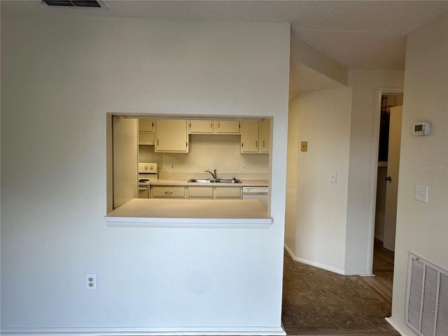 4022 BEAVER LANE 1000H, Port Charlotte, FL 33952