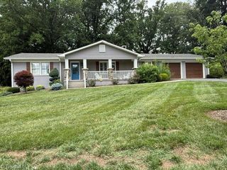 271 Green Way Lane, Wilkesboro, NC 28697