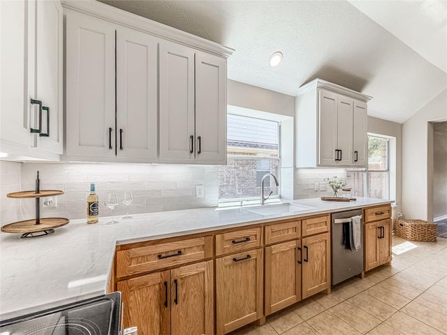 11319 Grass Lake Lane, Richmond, TX 77406