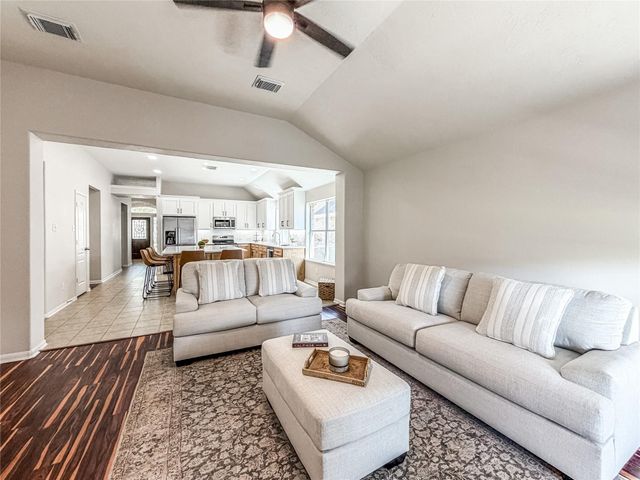 11319 Grass Lake Lane, Richmond, TX 77406