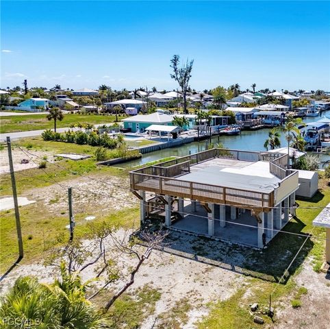 3535 FIFTH AVE, St James City, FL 33956