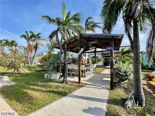 3535 FIFTH AVE, St James City, FL 33956