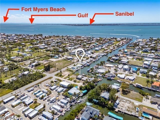 3535 FIFTH AVE, St James City, FL 33956