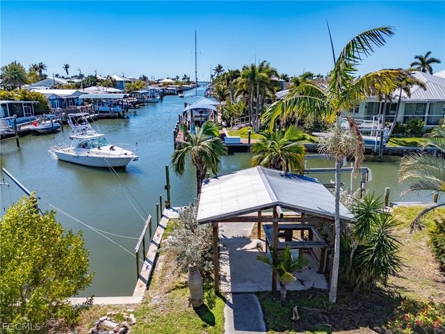 3535 FIFTH AVE, St James City, FL 33956