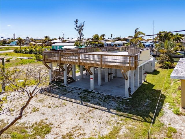 3535 FIFTH AVE, St James City, FL 33956