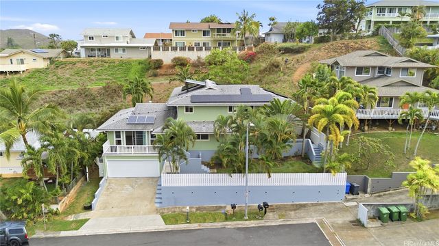 1386 Nanialii Street, Kailua, HI 96734