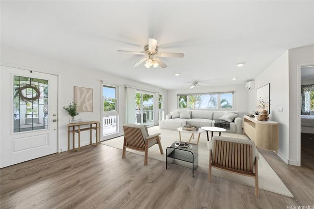 1386 Nanialii Street, Kailua, HI 96734