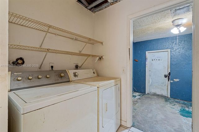 7389 NW 48th Pl, Lauderhill, FL 33319