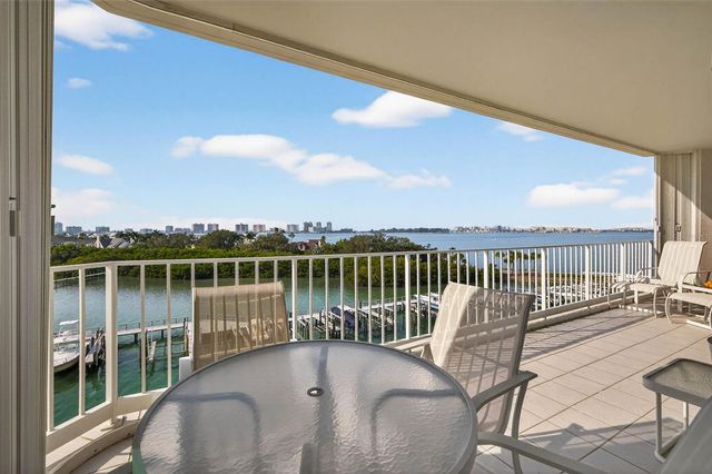 1 SEASIDE LANE 503, Belleair, FL 33756