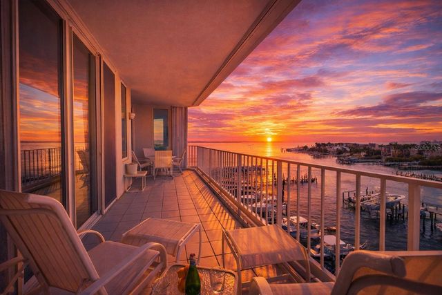 1 SEASIDE LANE 503, Belleair, FL 33756