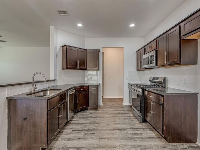 1720 Castle Street, Oklahoma City, OK 73120