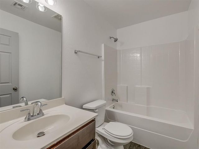 1720 Castle Street, Oklahoma City, OK 73120