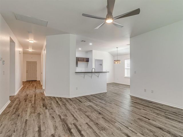 1720 Castle Street, Oklahoma City, OK 73120