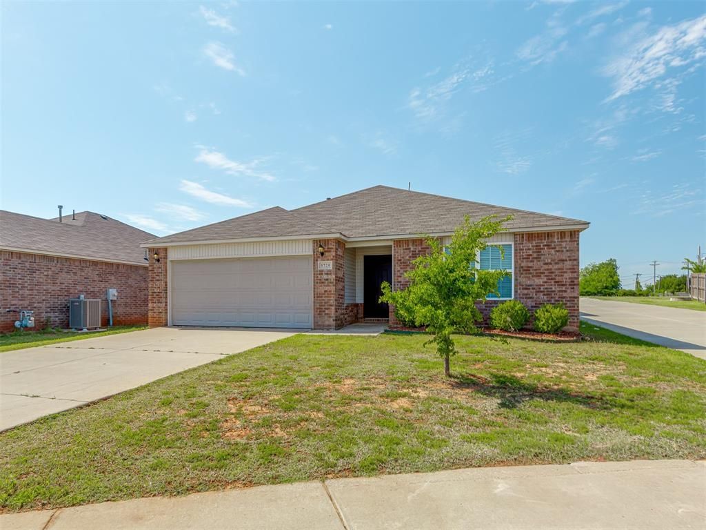 1720 Castle Street, Oklahoma City, OK 73120