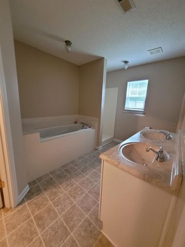 800 Elbow Rd., Longs, SC 29568