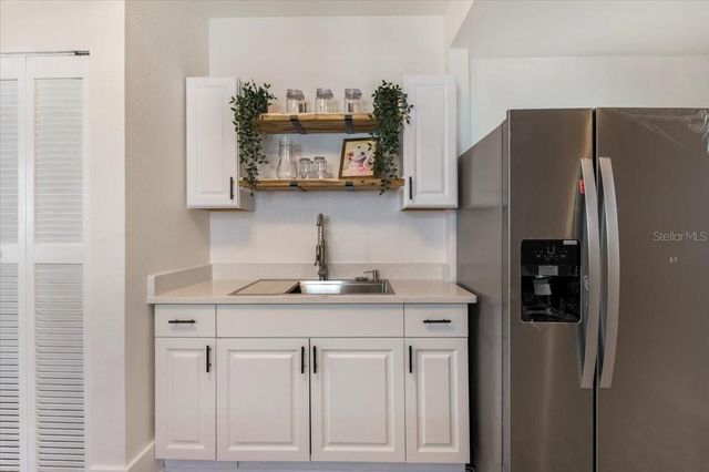 1131 10TH AVENUE S, St Petersburg, FL 33705