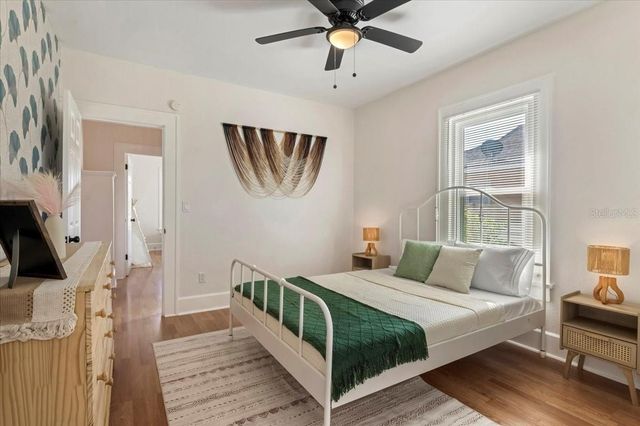 1131 10TH AVENUE S, St Petersburg, FL 33705