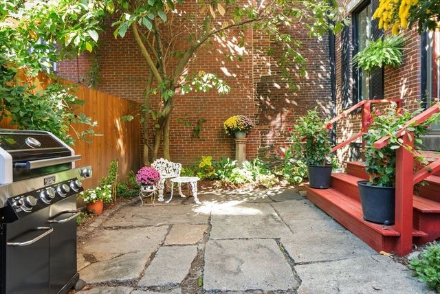 12 Cordis Street 1, Boston, MA 02129