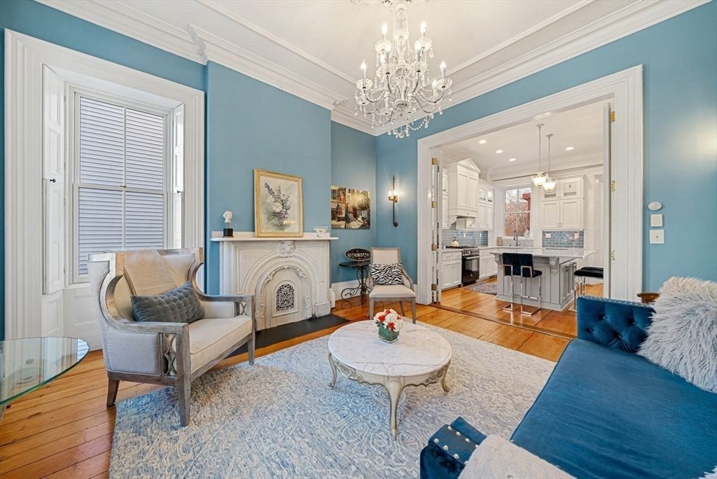 12 Cordis Street 1, Boston, MA 02129