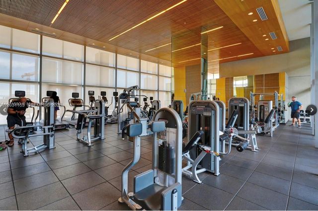 3451 NE 1st Ave M0906, Miami, FL 33137