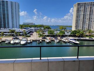 220 Kings Point Dr 606, Sunny Isles Beach, FL 33160