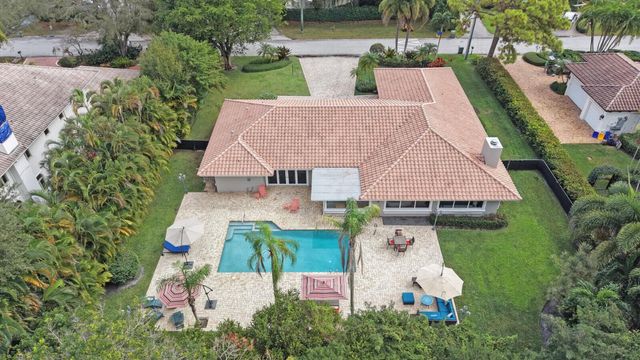 10539 Pine Tree Terrace, Boynton Beach, FL 33436