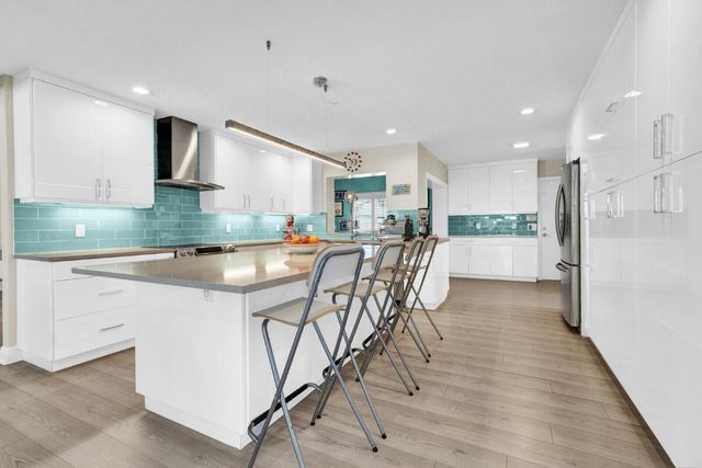 10539 Pine Tree Terrace, Boynton Beach, FL 33436