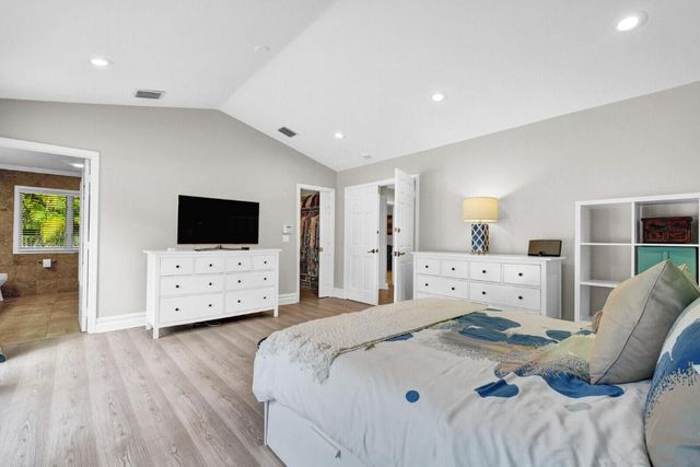 10539 Pine Tree Terrace, Boynton Beach, FL 33436