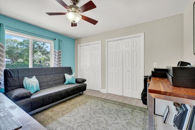 10539 Pine Tree Terrace, Boynton Beach, FL 33436