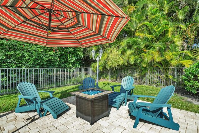 10539 Pine Tree Terrace, Boynton Beach, FL 33436