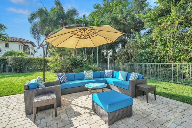 10539 Pine Tree Terrace, Boynton Beach, FL 33436