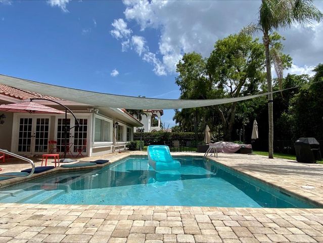 10539 Pine Tree Terrace, Boynton Beach, FL 33436