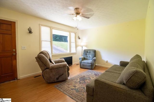 410 Mcelhaney Road, Travelers Rest, SC 29690