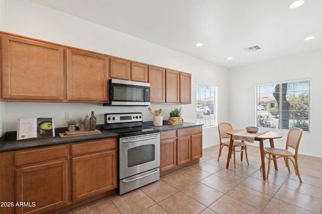 10235 W LUXTON Lane, Tolleson, AZ 85353