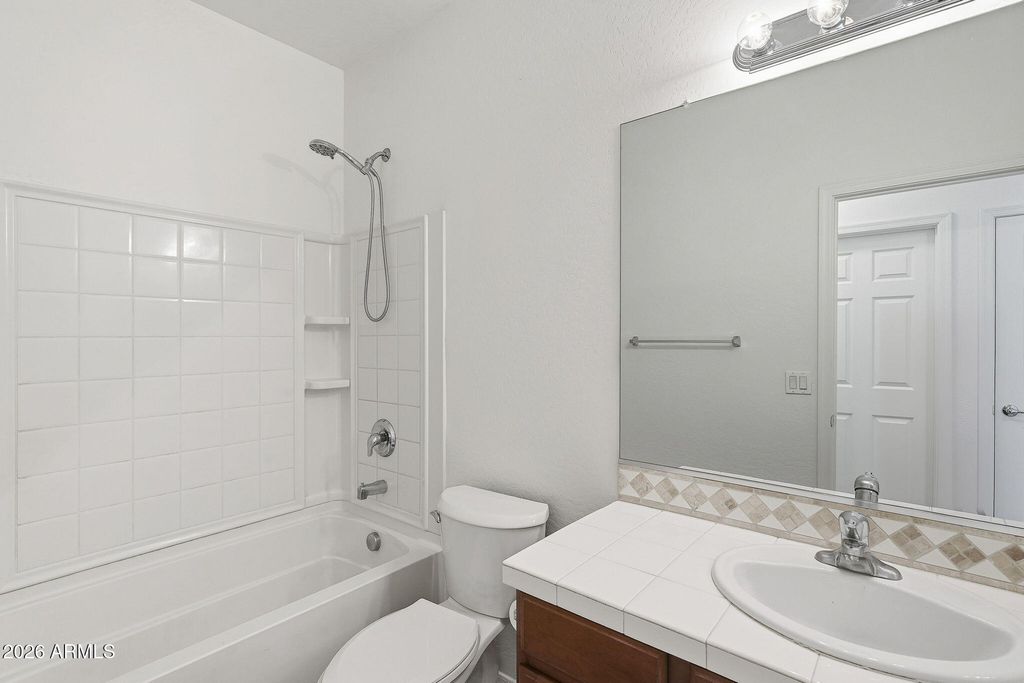 Image 20 of property listing at 10235 W LUXTON Lane, Tolleson, AZ 85353