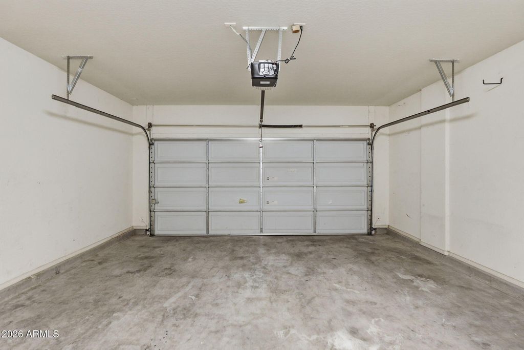 Image 34 of property listing at 10235 W LUXTON Lane, Tolleson, AZ 85353