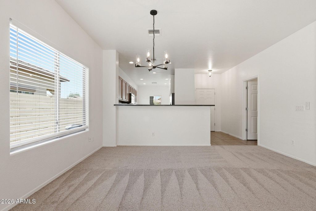 Image 8 of property listing at 10235 W LUXTON Lane, Tolleson, AZ 85353