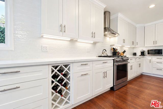 12773 La Maida Street, Los Angeles, CA 91607