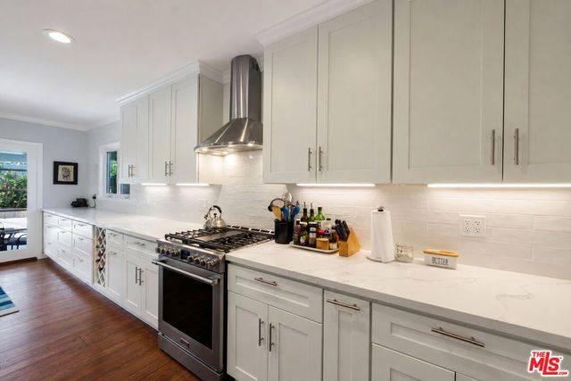12773 La Maida Street, Los Angeles, CA 91607