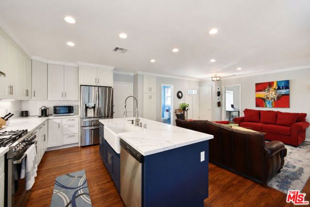 12773 La Maida Street, Los Angeles, CA 91607