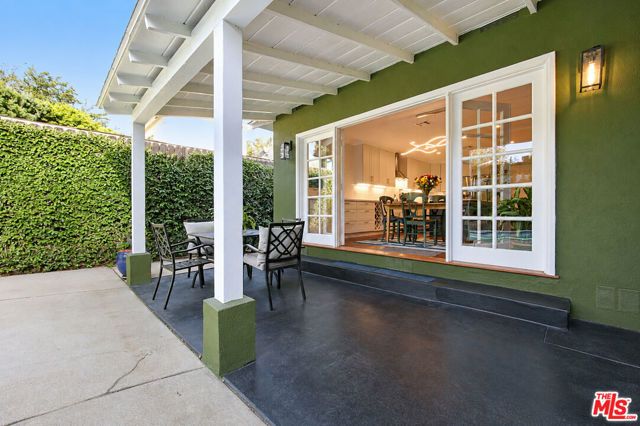 12773 La Maida Street, Los Angeles, CA 91607