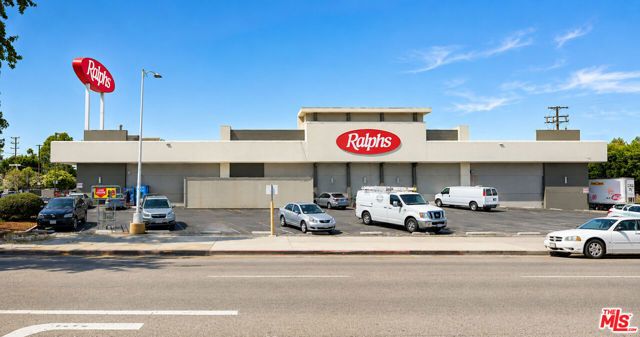 12773 La Maida Street, Los Angeles, CA 91607