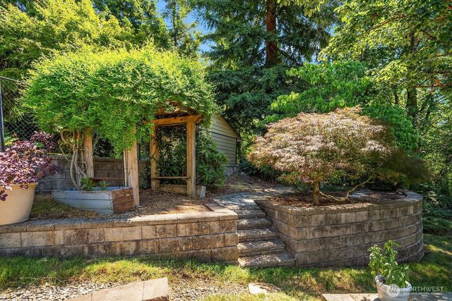 505 S 26th Street, Renton, WA 98055