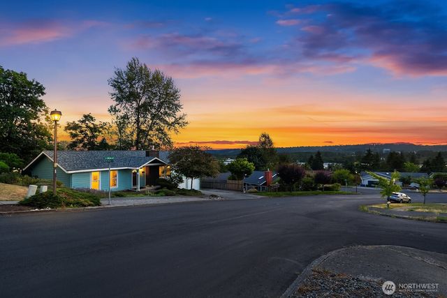 505 S 26th Street, Renton, WA 98055
