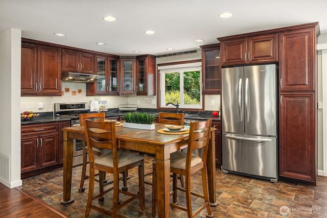505 S 26th Street, Renton, WA 98055