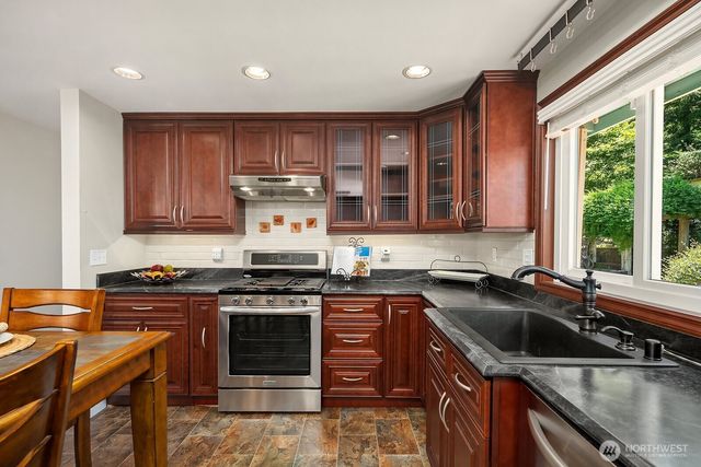 505 S 26th Street, Renton, WA 98055