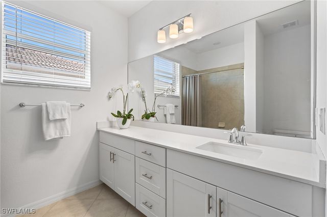 2850 Blossom WAY, Naples, FL 34120